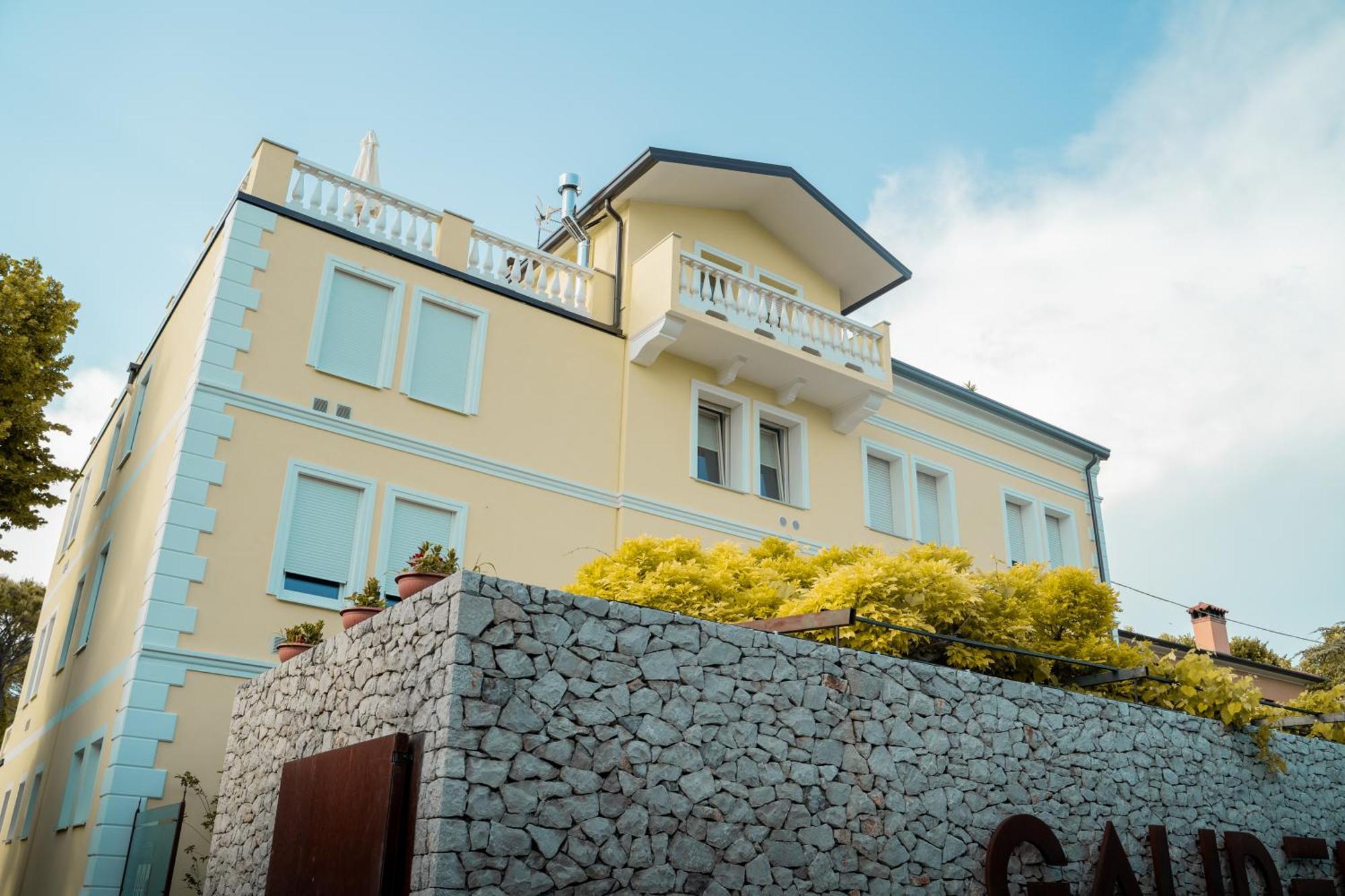 Locanda Gaudemus Boutique Hotel (Adults Only) Sistiana Exterior photo